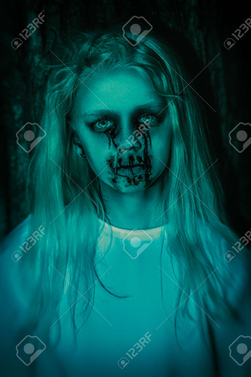 Girl From Scary Movie Girl From Scary Movie