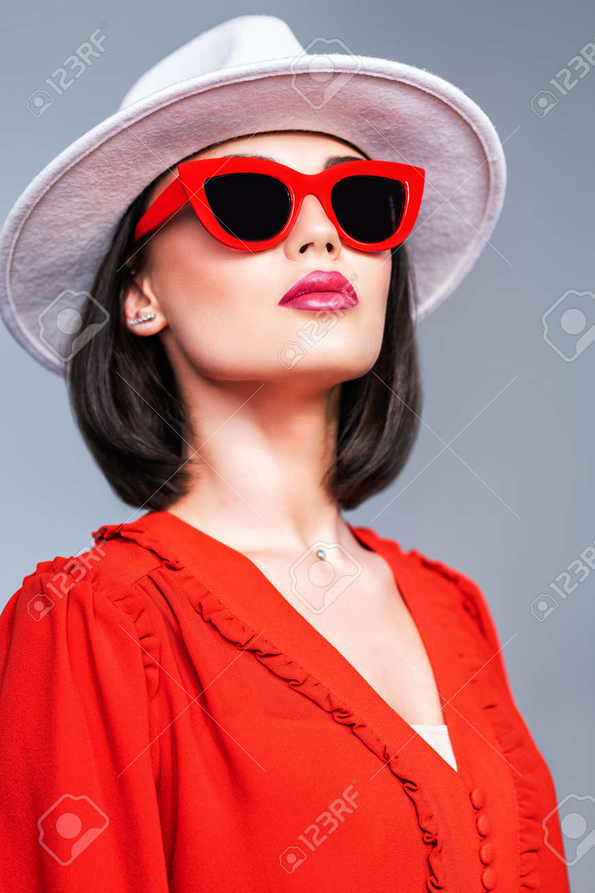 red dress hat