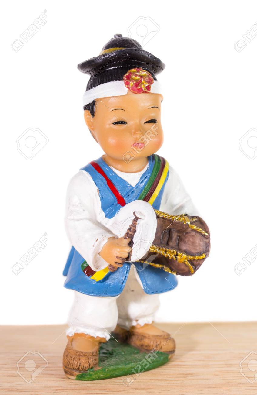 korean dolls traditional dress