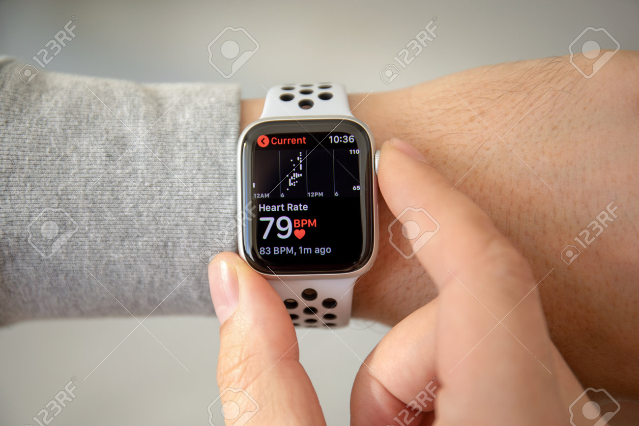 apple watch with heart monitor