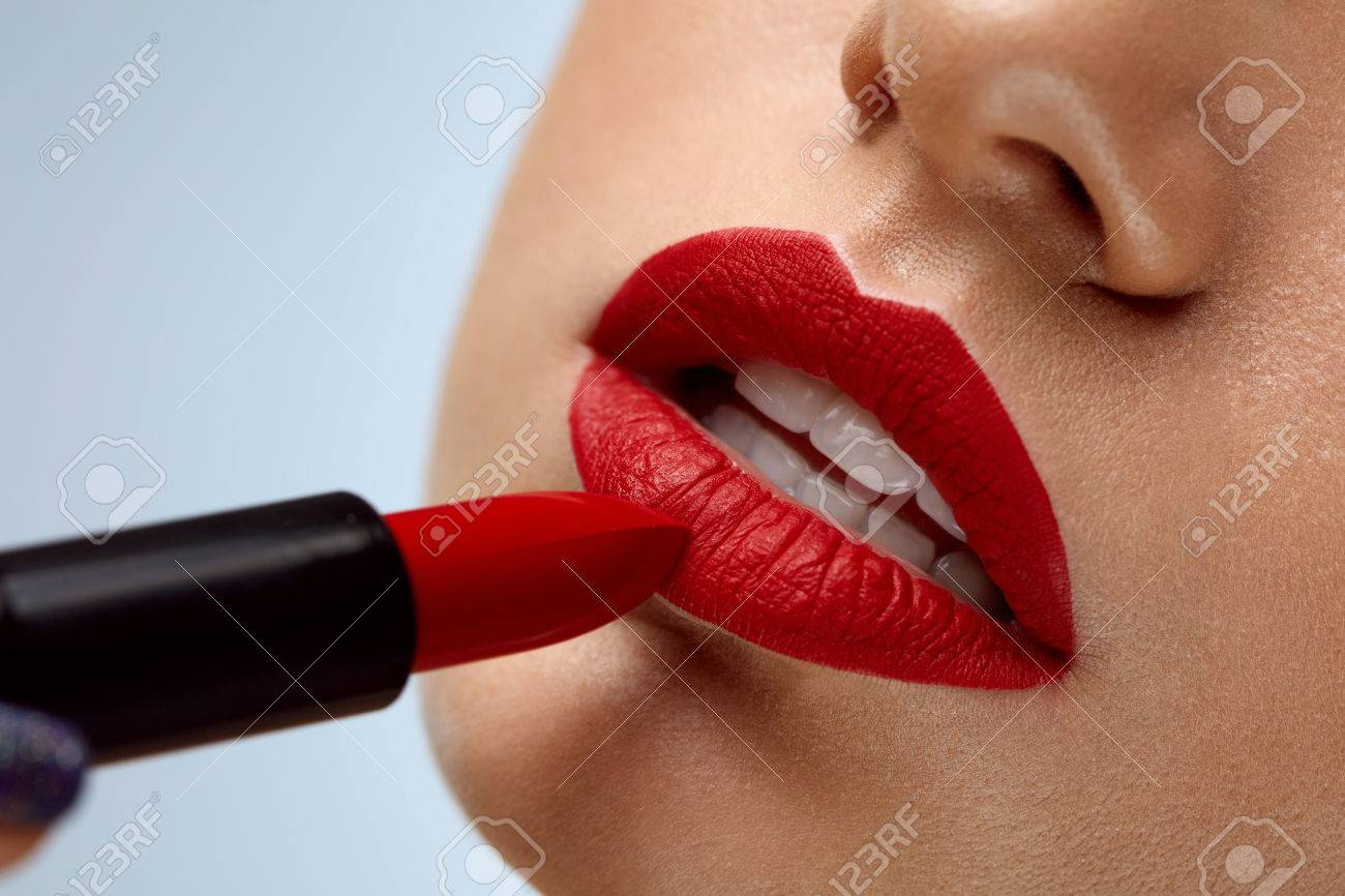 bright red matte lipstick
