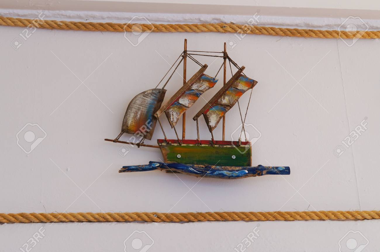 Recuerdos De Madera De Color De Los Barcos De Pesca Como