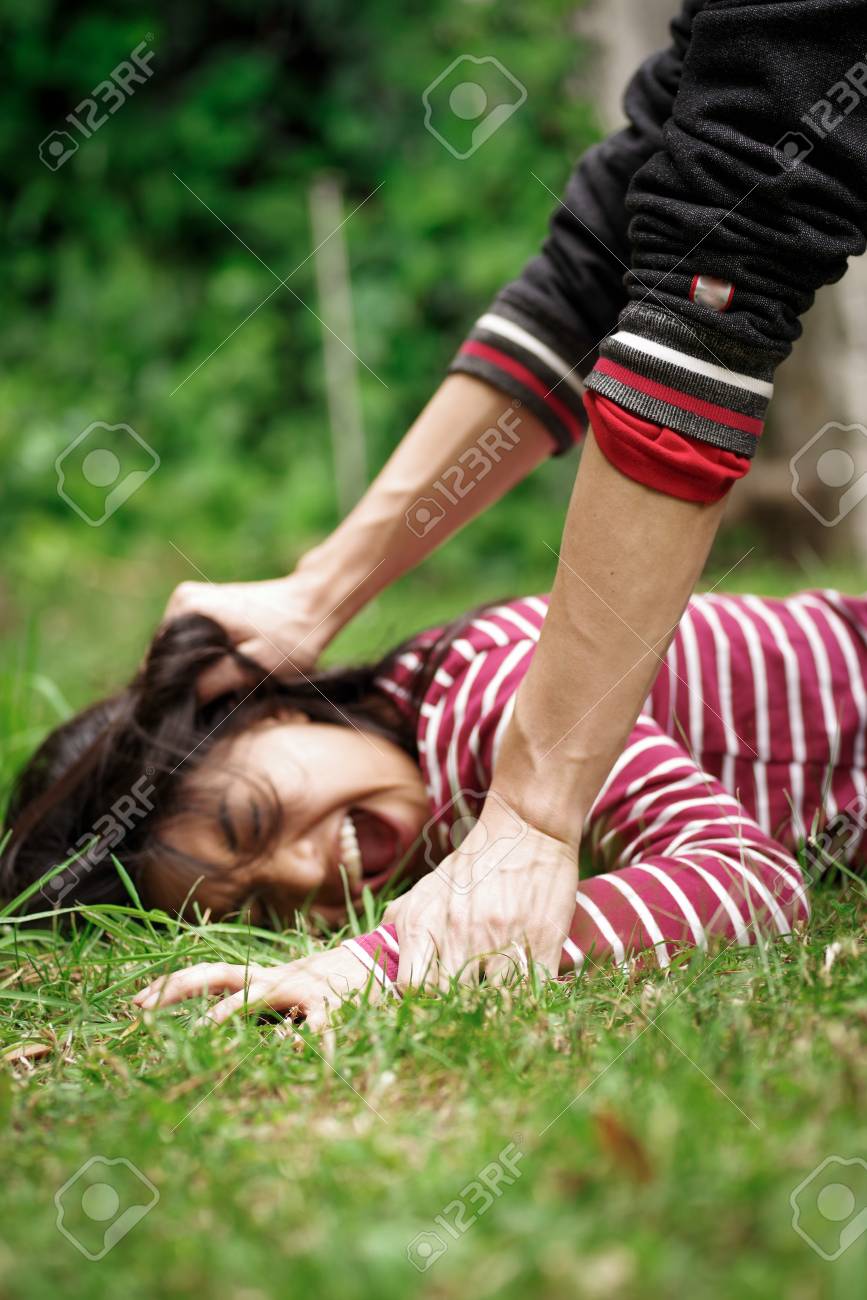 レイプ画像投稿 