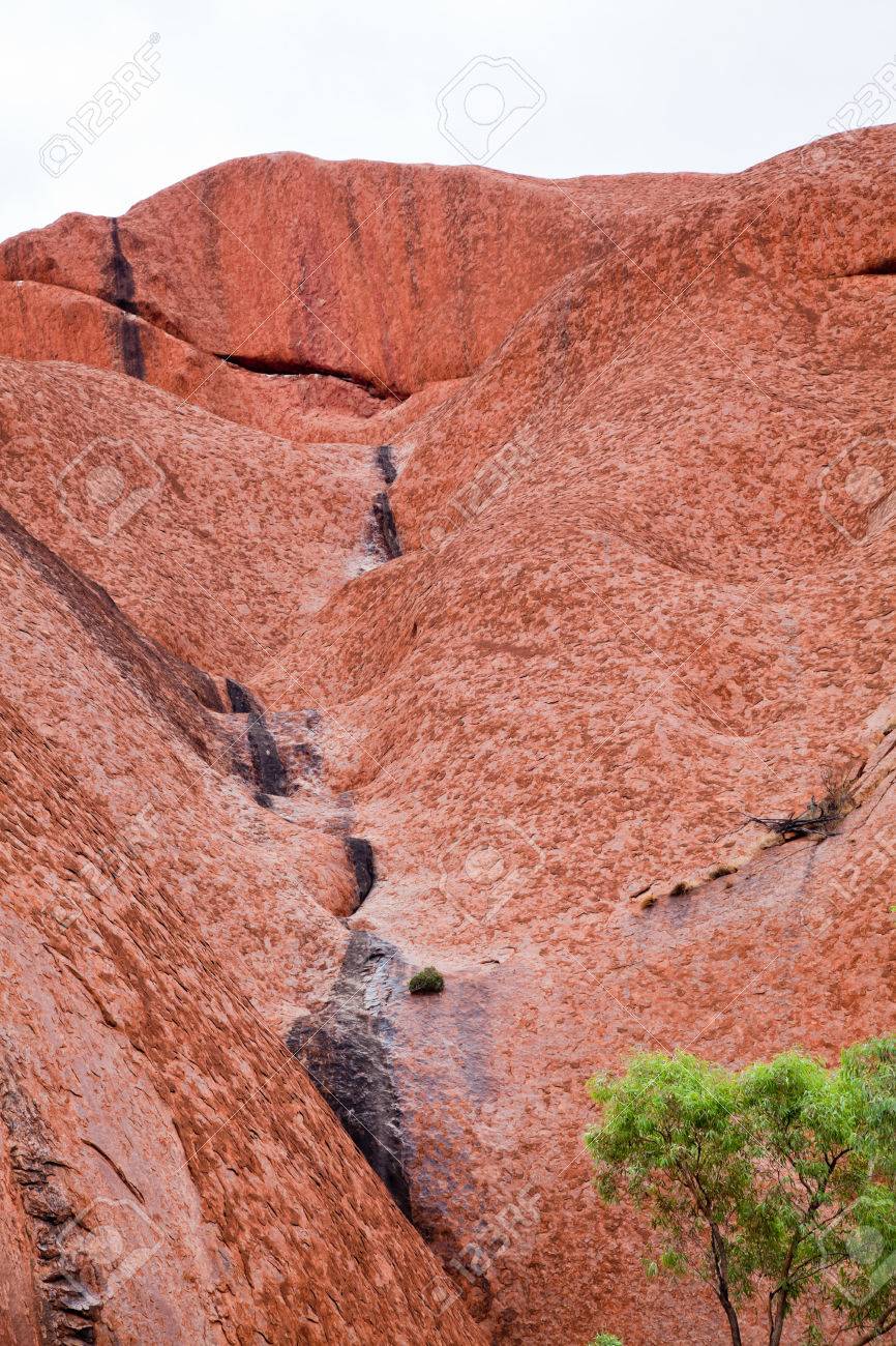 Uluru Ayers Rock Lieu Sacré Autochtone Grès Rouge Roche