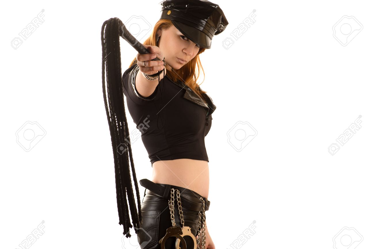 49831101-belle-femme-en-costume-policier