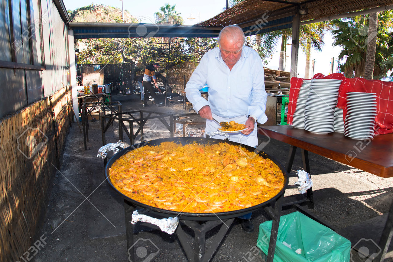 Authentic Paella Recipe For 100 Persons Paella Pans Included Spain Portugal Cooking Baking Egullet Forums