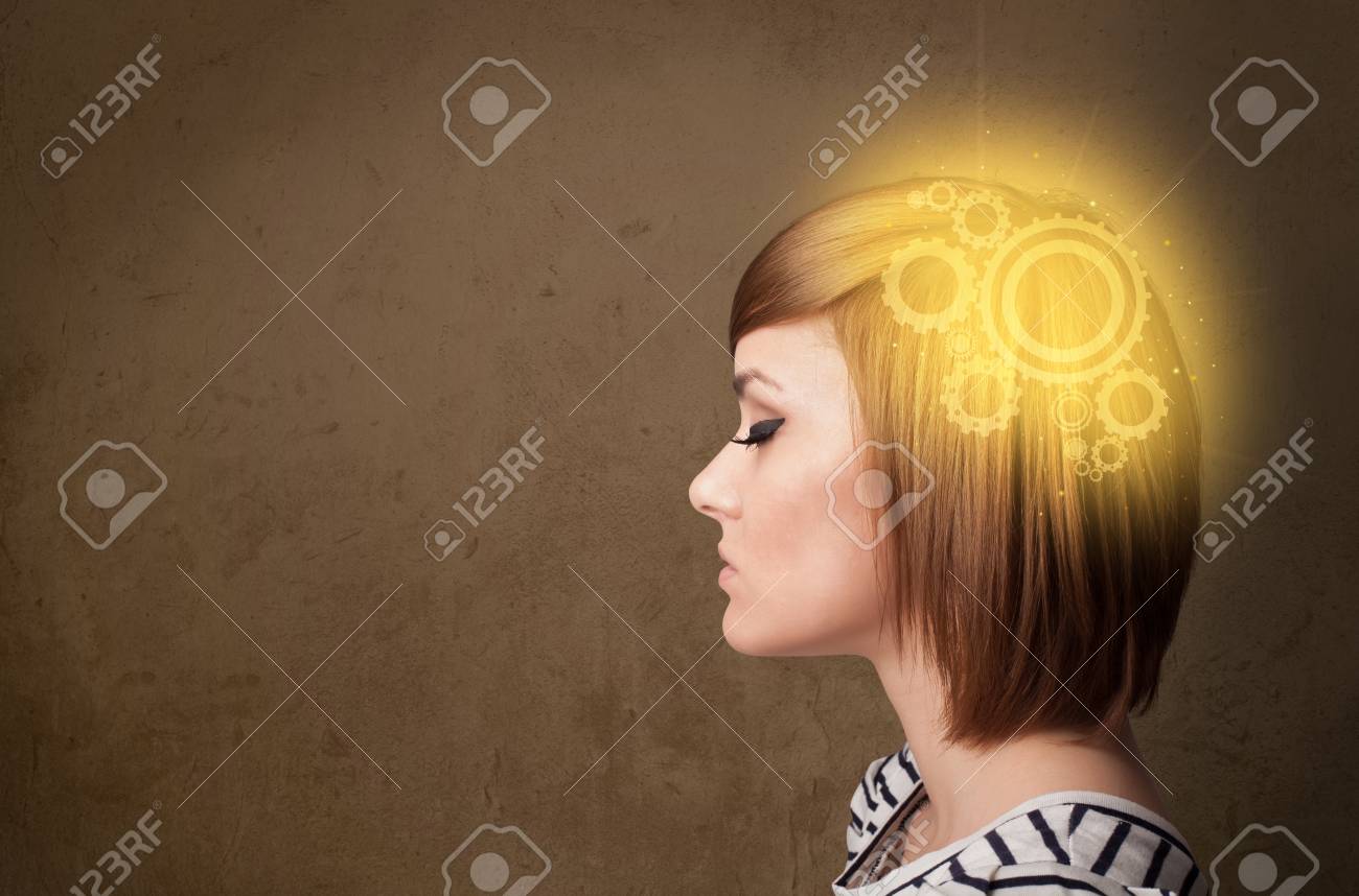 光る機械頭部イラストを考えて賢い女の子 の写真素材 画像素材 Image