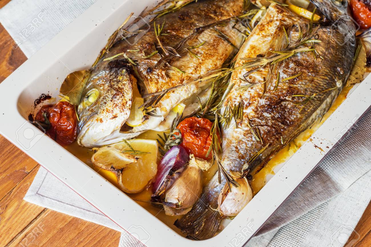 How delicious to bake dorado in the oven How delicious to bake dorado in the oven