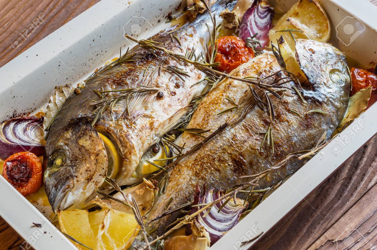 How delicious to bake dorado in the oven How delicious to bake dorado in the oven