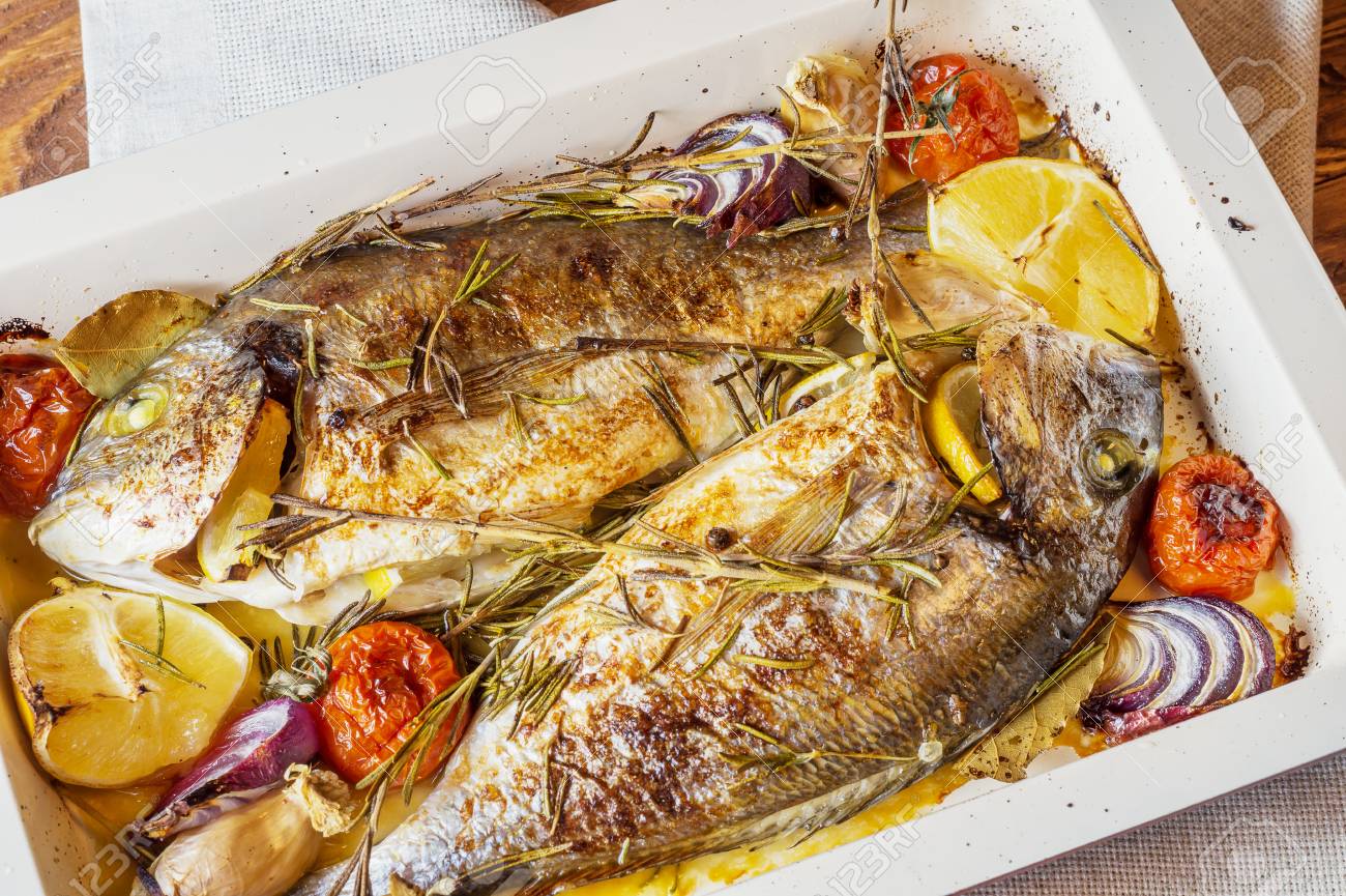 How delicious to bake dorado in the oven How delicious to bake dorado in the oven