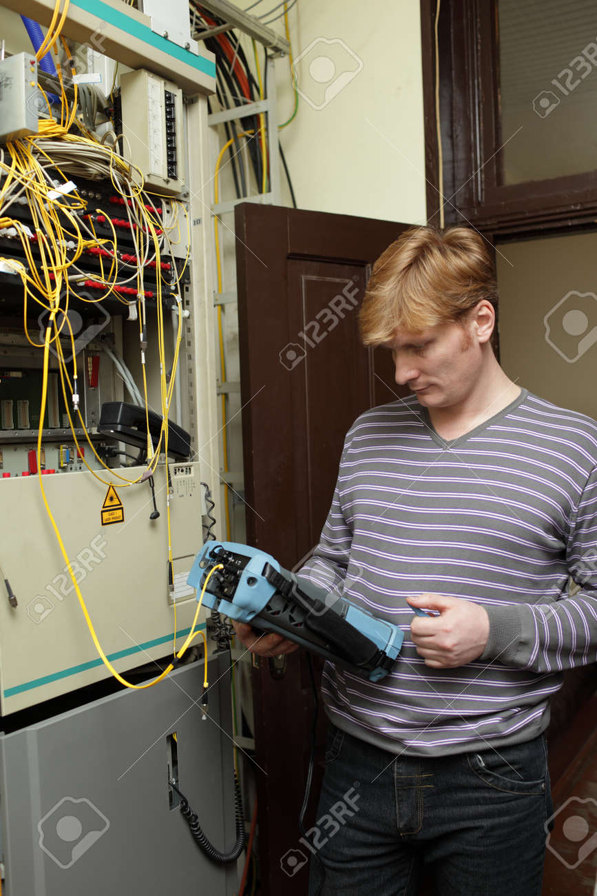 fiber technician