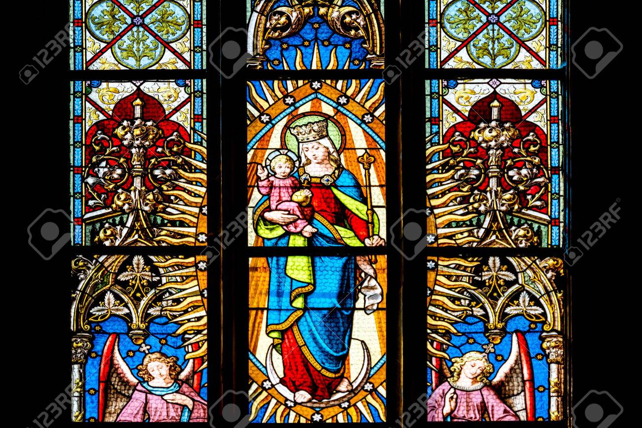 クルージュ ナポカ、ルーマニア - 2014 年 8 月 21 日： 赤ちゃん