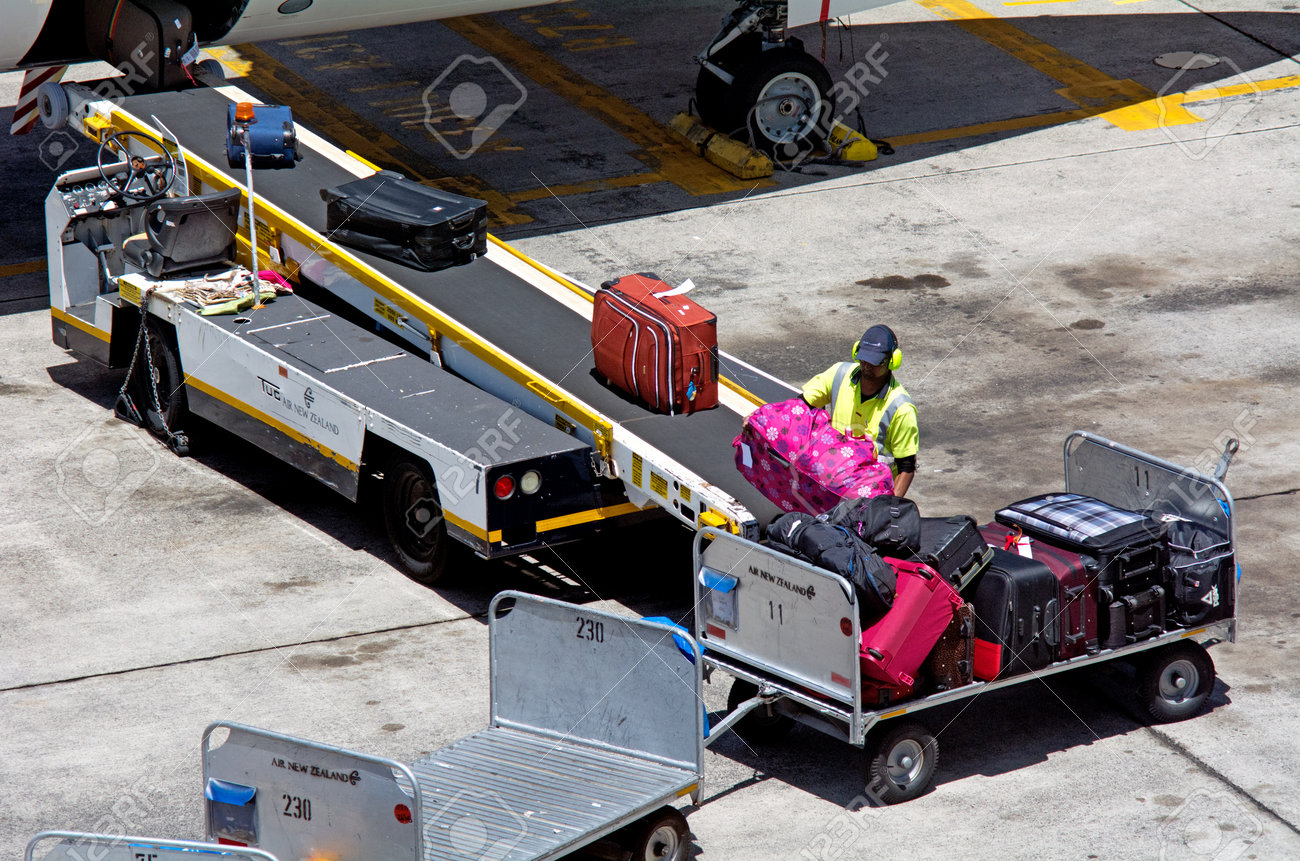 AUCKLNAD - DEC 31:Air Transport Luggage 