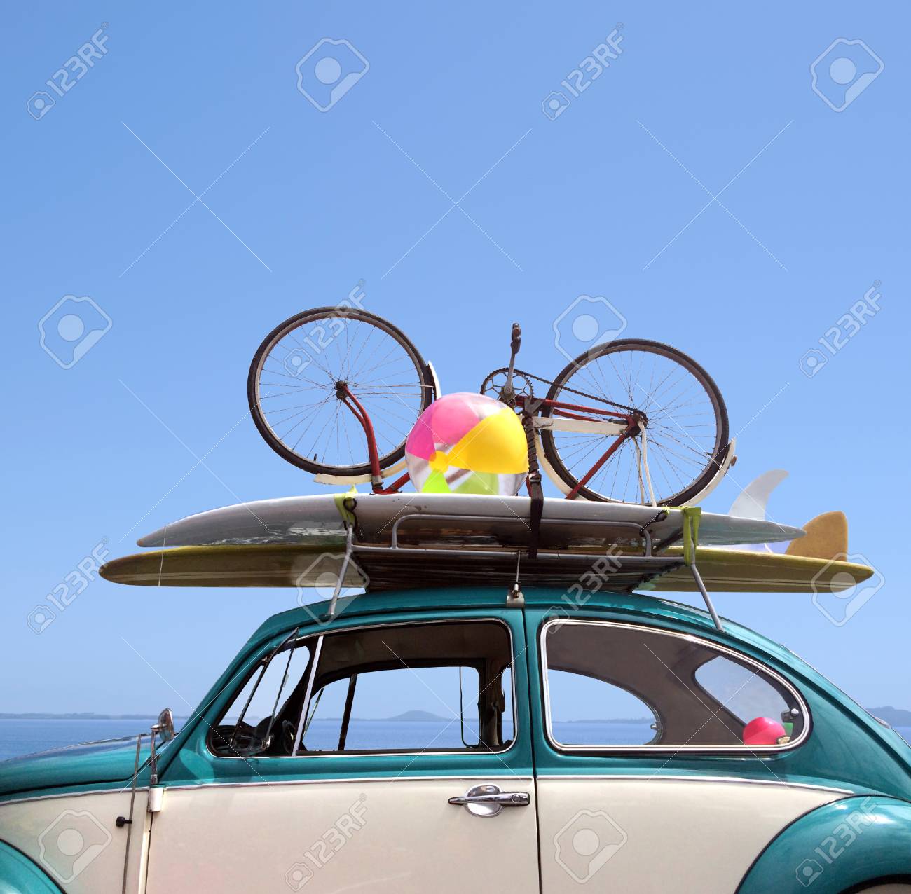 Summer holiday road trip vacation, Travel concept with copy space - 47253127 Summer holiday road trip vacation, Travel concept with copy space - 47253127