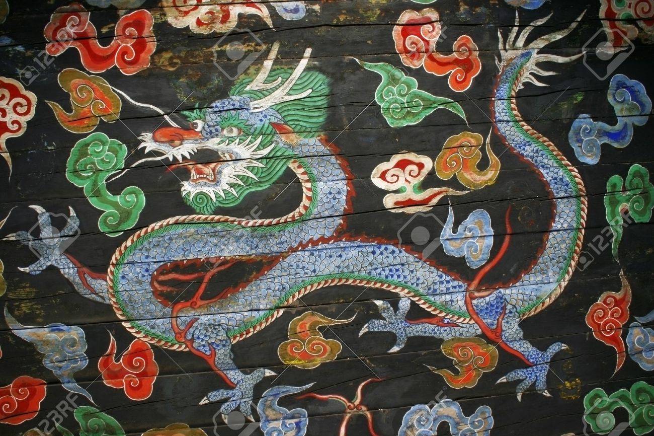 11299601-detai-of-a-traditional-dragon-r