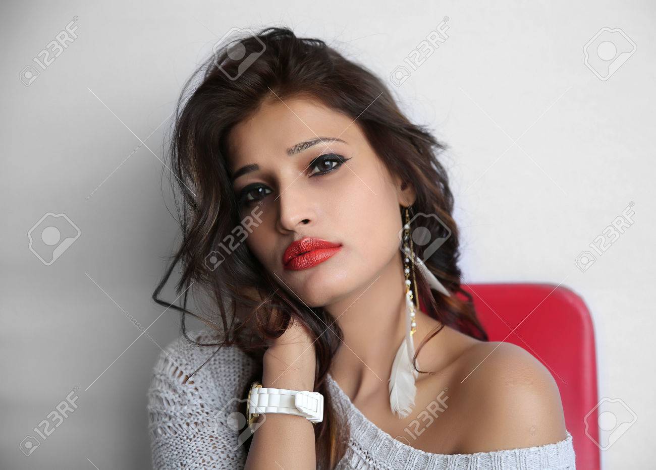 Foto summer hair trends Wedding cream dresses, Street forum style breton stripes and brights