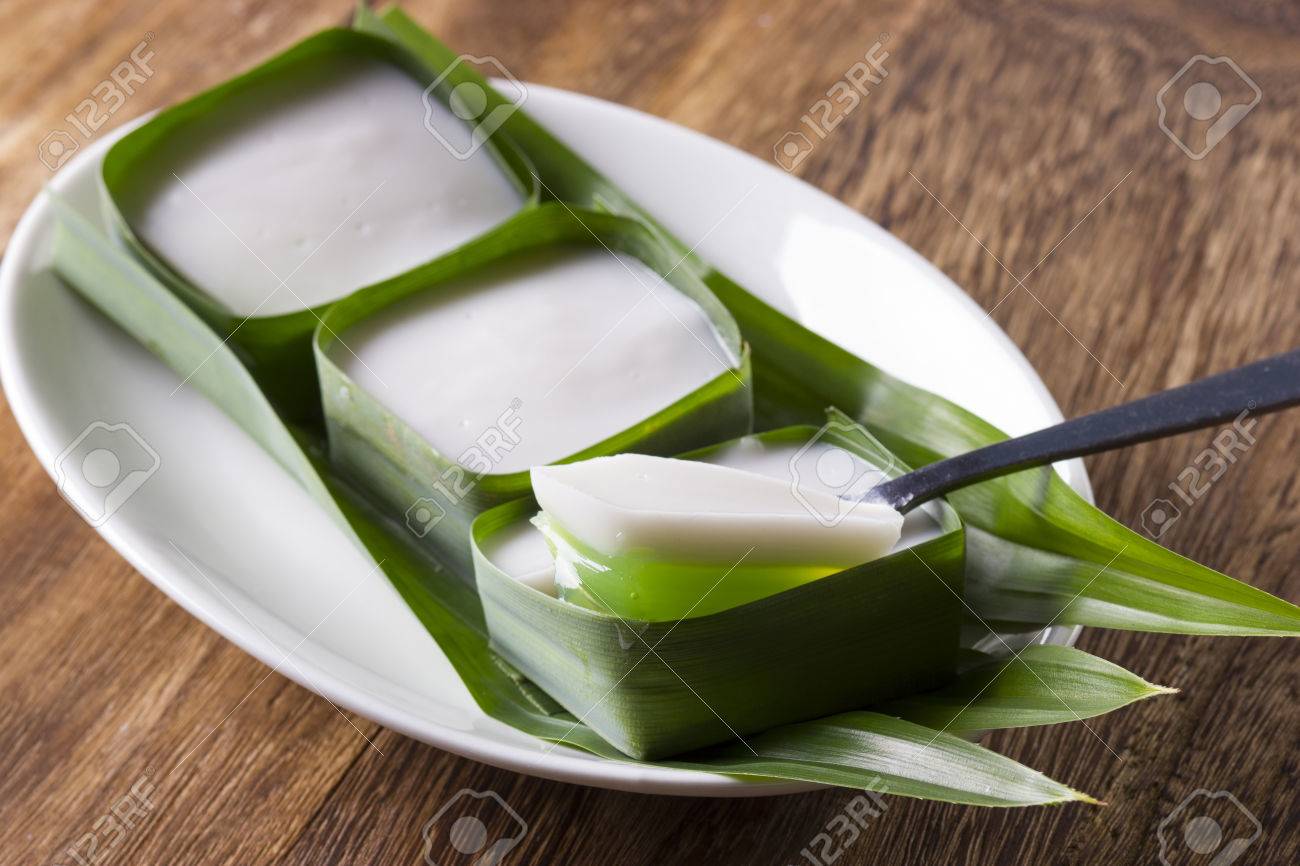 パンダン リーフ Tepung Pelita ケーキ の写真素材 画像素材 Image