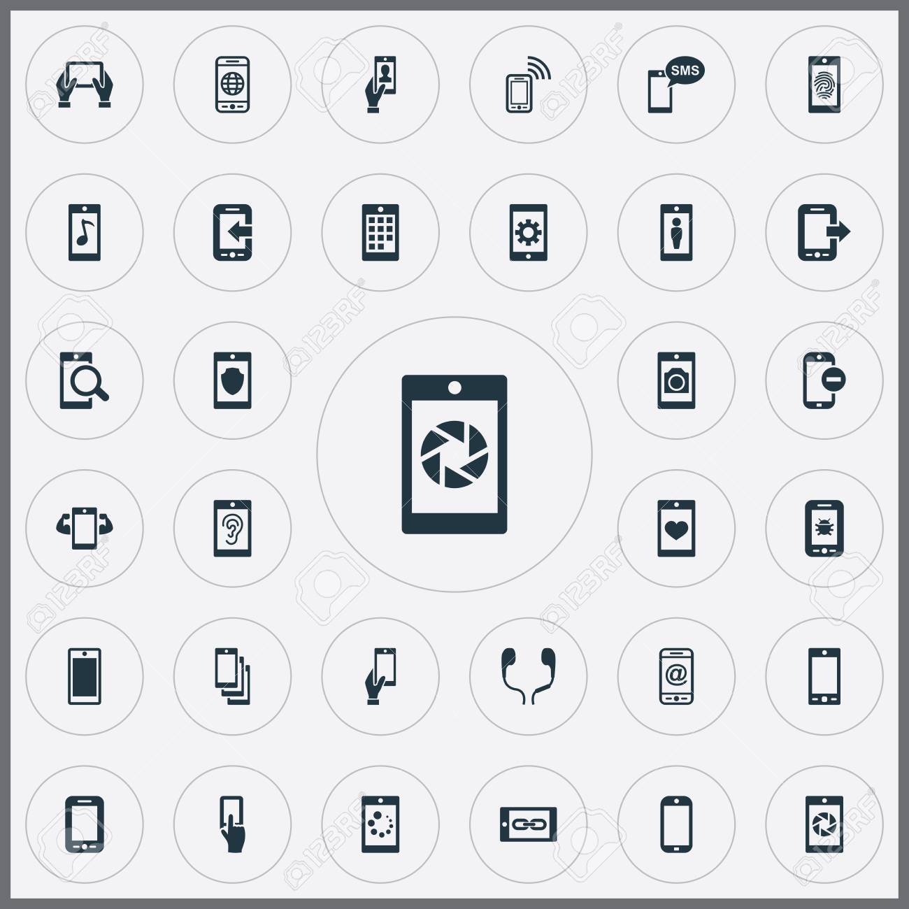 シンプルな携帯電話アイコンのベクター イラスト セット 要素は 携帯電話 電話 電話 他の同義語の Wifi でインターネットを使用して調査の設定とインターネット のイラスト素材 ベクタ Image 1948