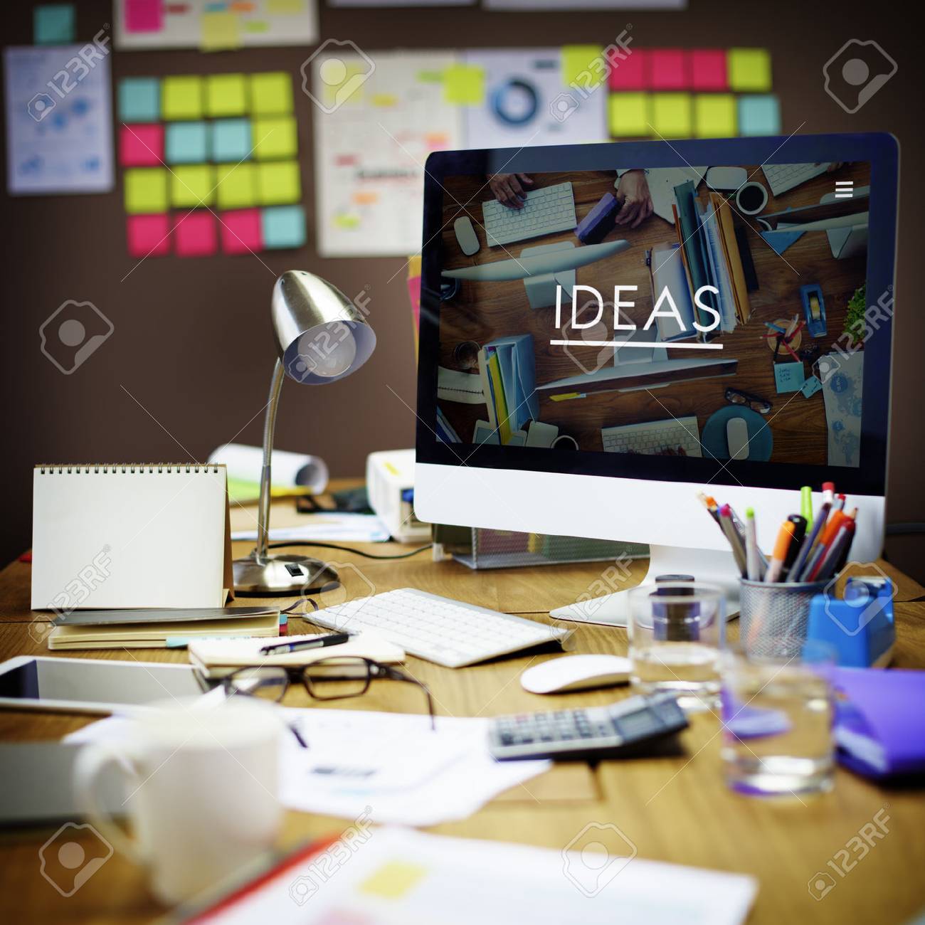 büroarbeitsplatz ideen arbeitszimmer büroarbeitsplatz information ideen workspacekonzept standardbild 51908848 lizenzfreie büroarbeitsplatz ideen arbeitszimmer büroarbeitsplatz information ideen workspacekonzept standardbild 51908848 lizenzfreie