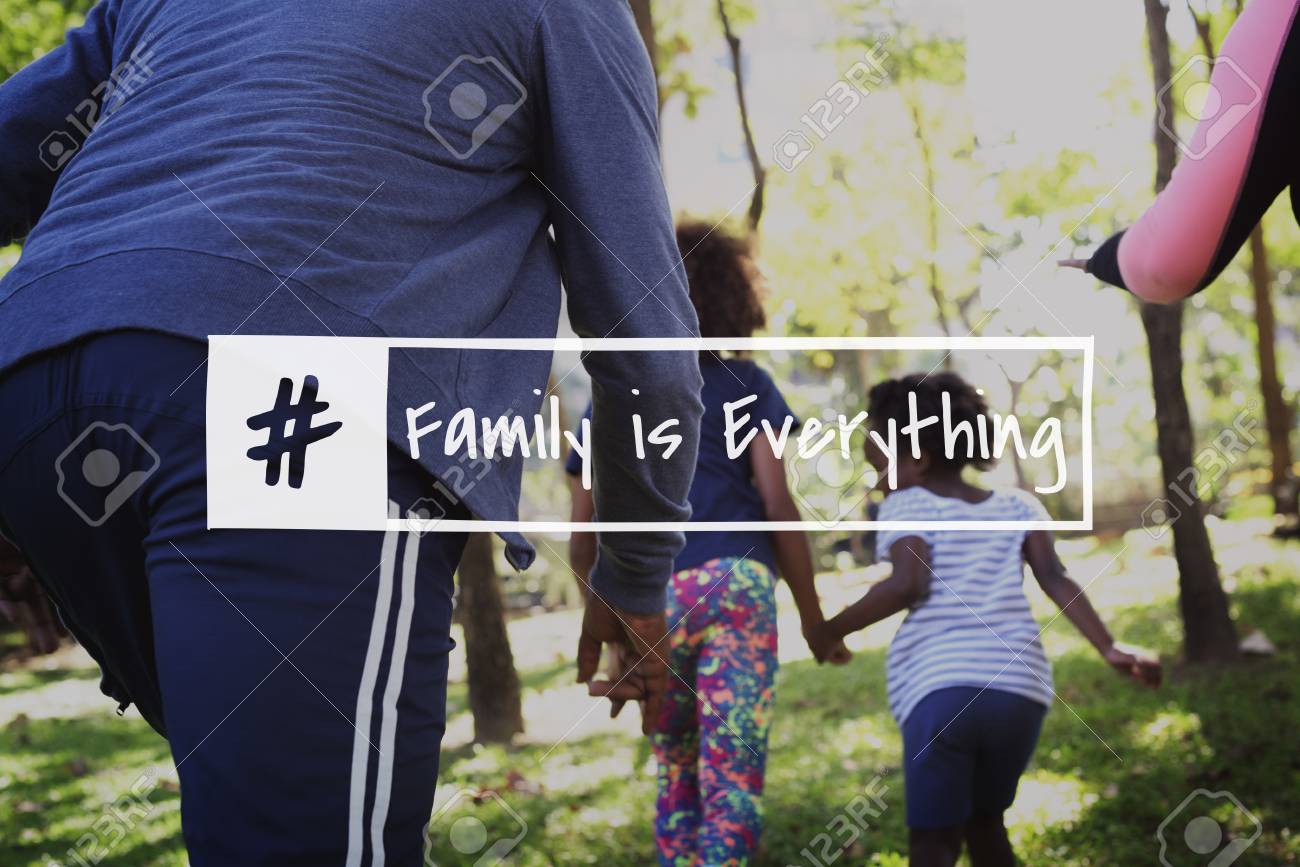 Immagini Stock Tempo Di Qualita Di Famiglia Tempo Parola Lettera Hashtag Image