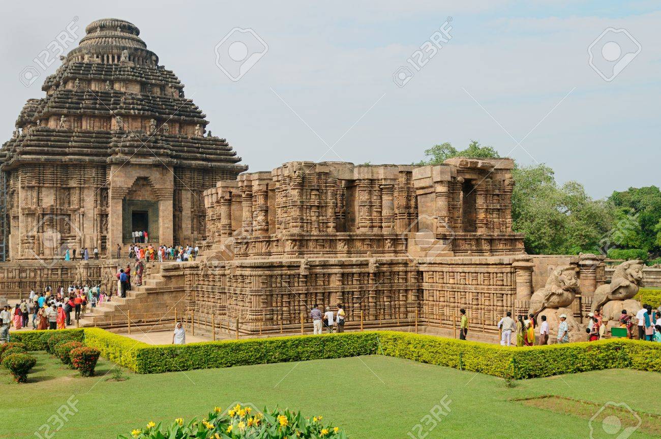 Ver En El Antiguo Templo Hindu Surya Templo Del Sol En Konarak