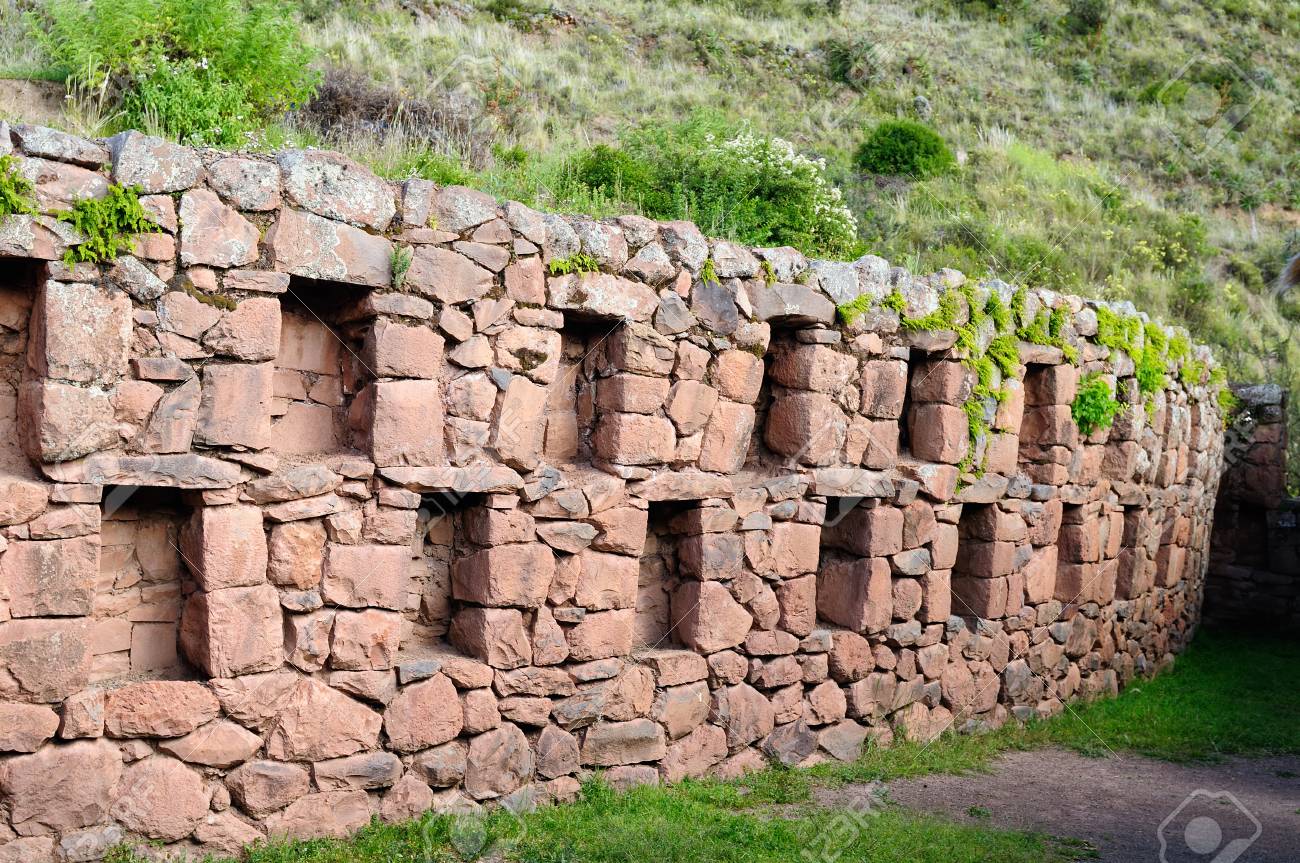 ピサク Pisaq 南米ペルーのアンデス山脈 ペルー聖なる谷のインカ遺跡 の写真素材 画像素材 Image
