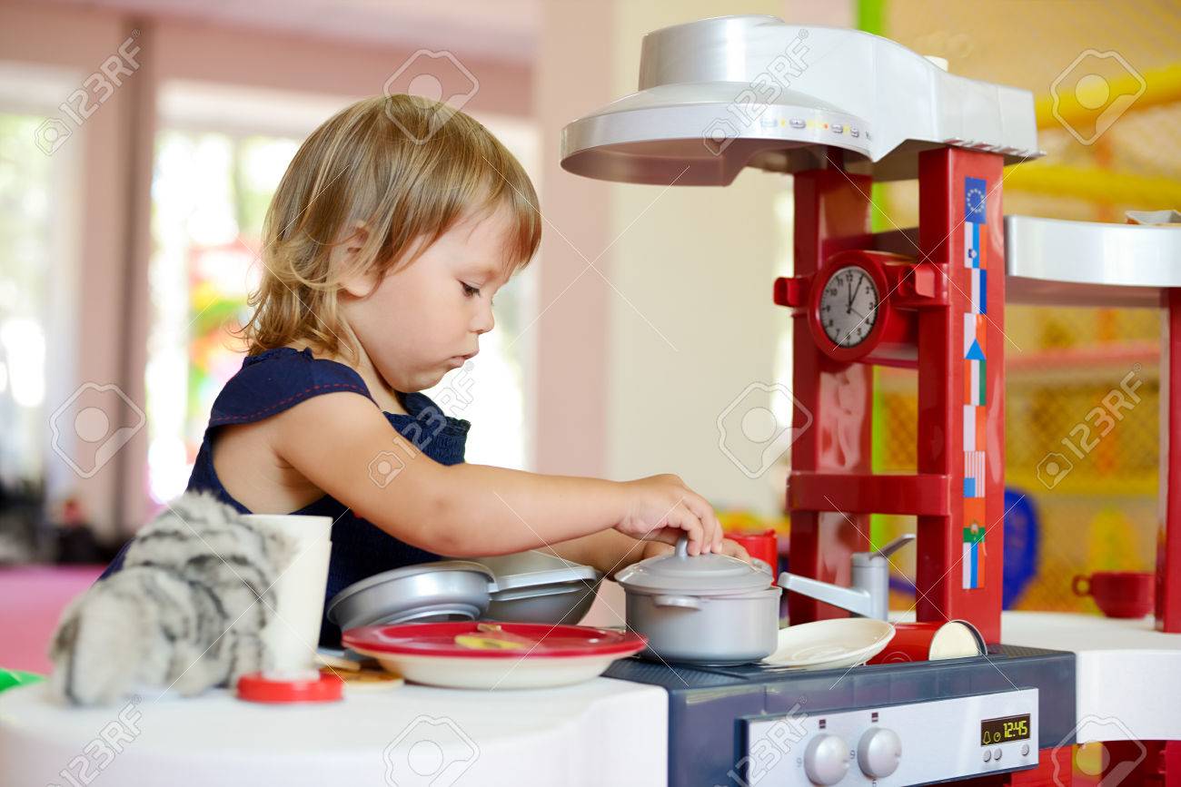 kitchen for toddler girl