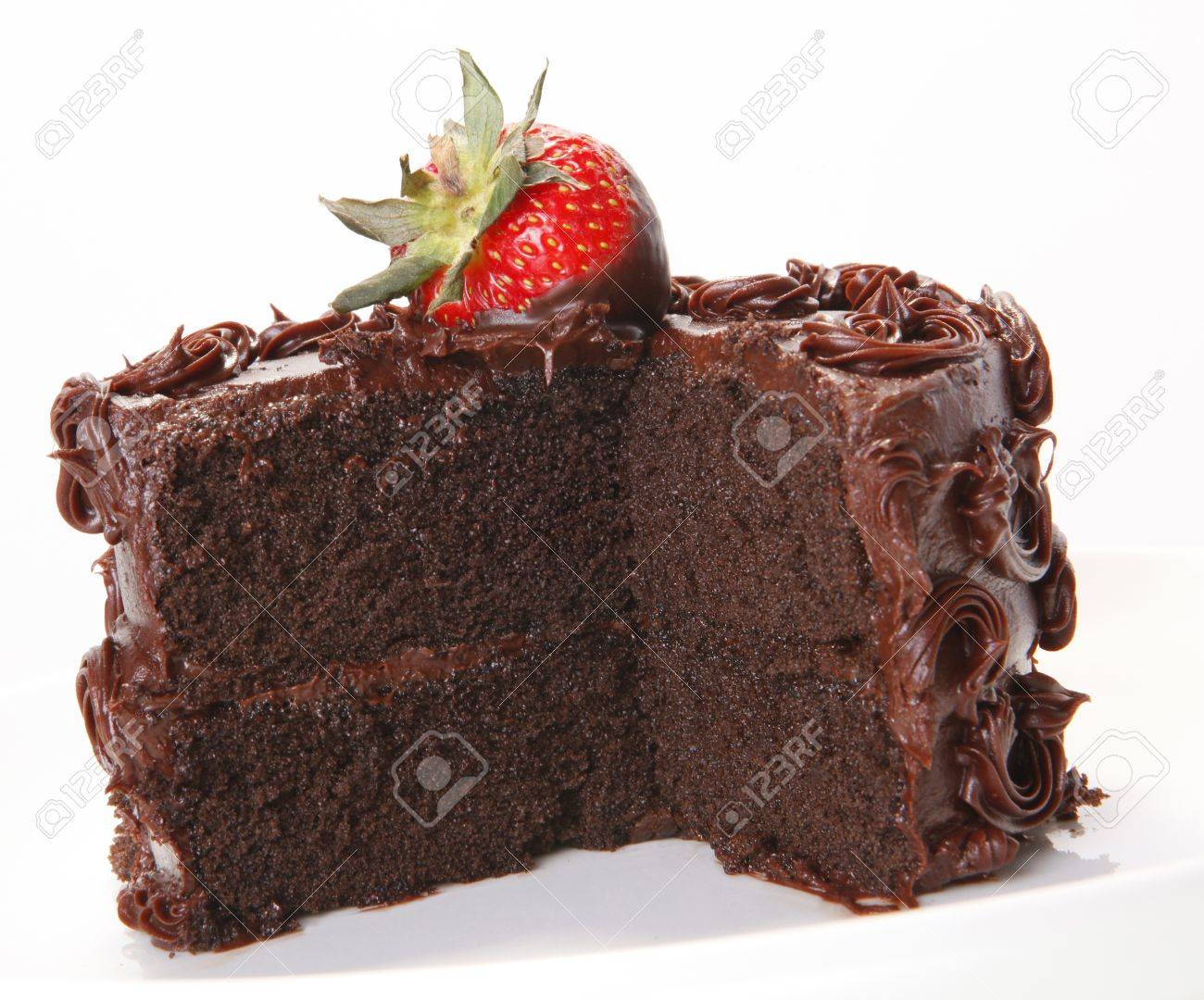 ストロベリー チョコレートのスポンジ ケーキのトッピング の写真素材 画像素材 Image