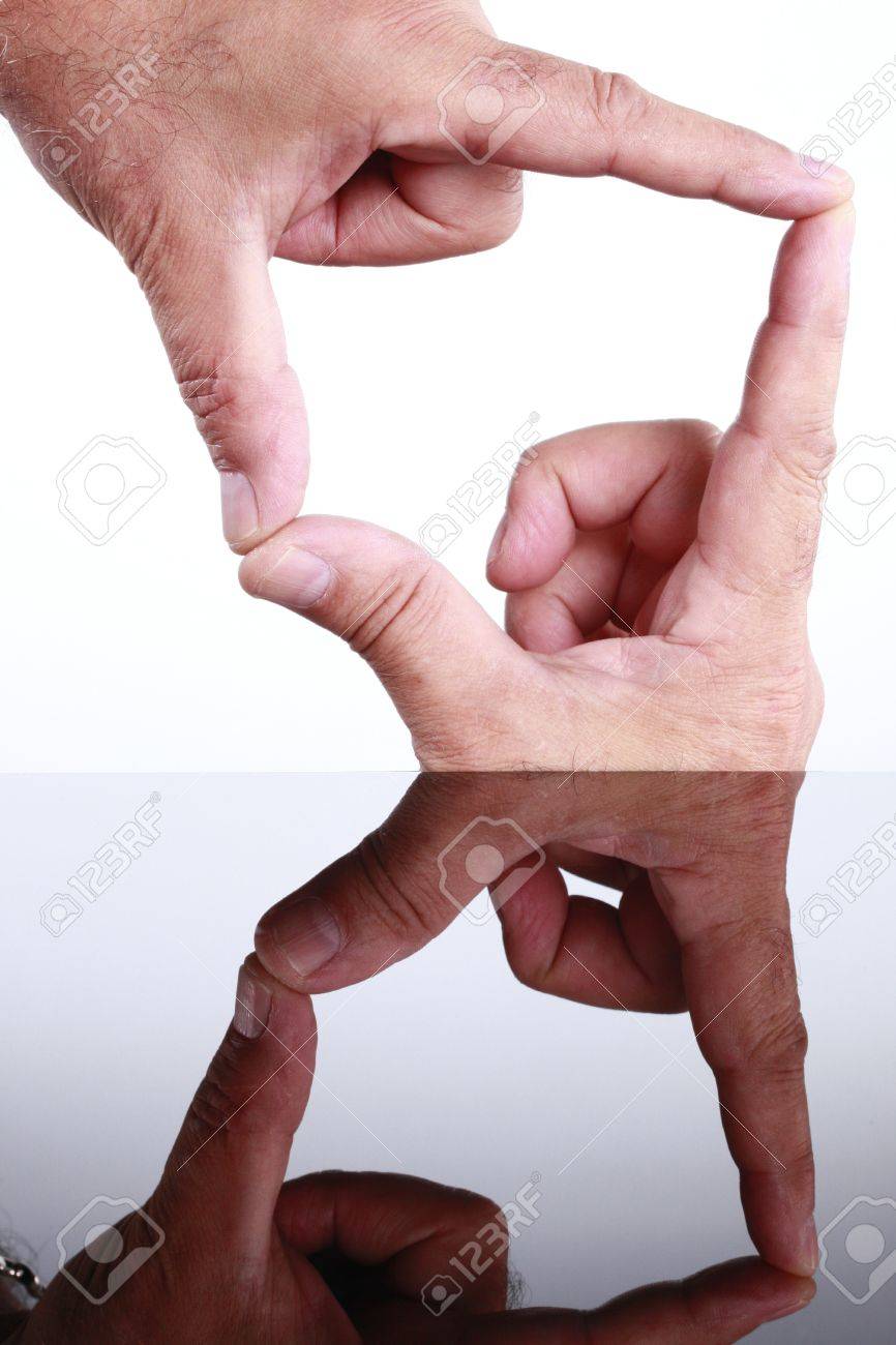 指でスペース城壁が矢印のフレーム の写真素材 画像素材 Image