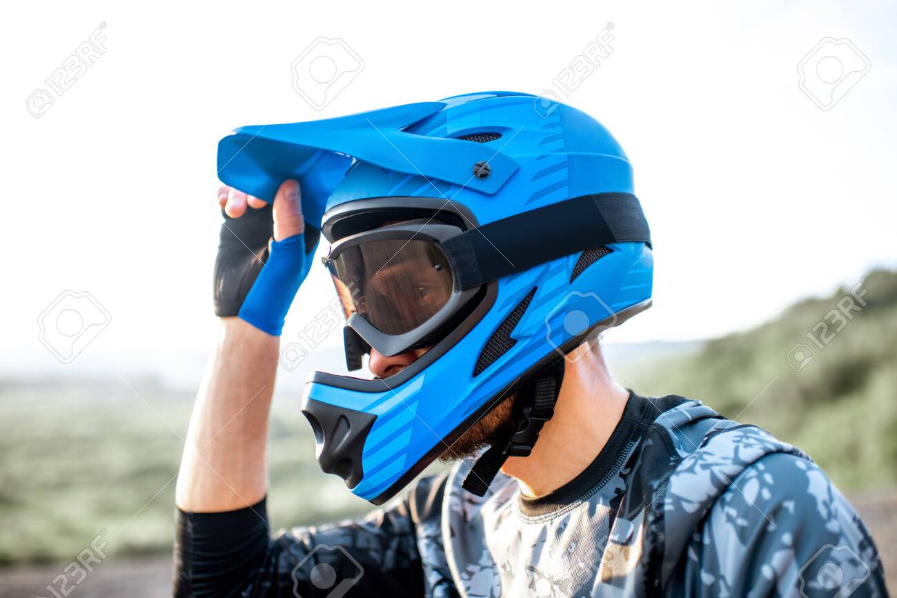 helmet rider