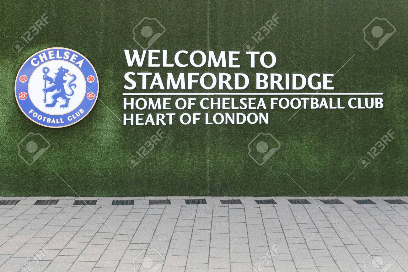 ロンドン イギリス 18年2月1日 スタンフォードブリッジスタジアムの壁にチェルシーサッカークラブのロゴ チェルシーフットボールクラブ は プレミアリーグで競うイングランドのロンドンのプロサッカークラブです の写真素材 画像素材 Image ロンドン イギリス 18年2月1日 スタンフォードブリッジスタジアムの壁にチェルシーサッカークラブのロゴ チェルシーフットボールクラブ は プレミアリーグで競うイングランドのロンドンのプロサッカークラブです の写真素材 画像素材 Image