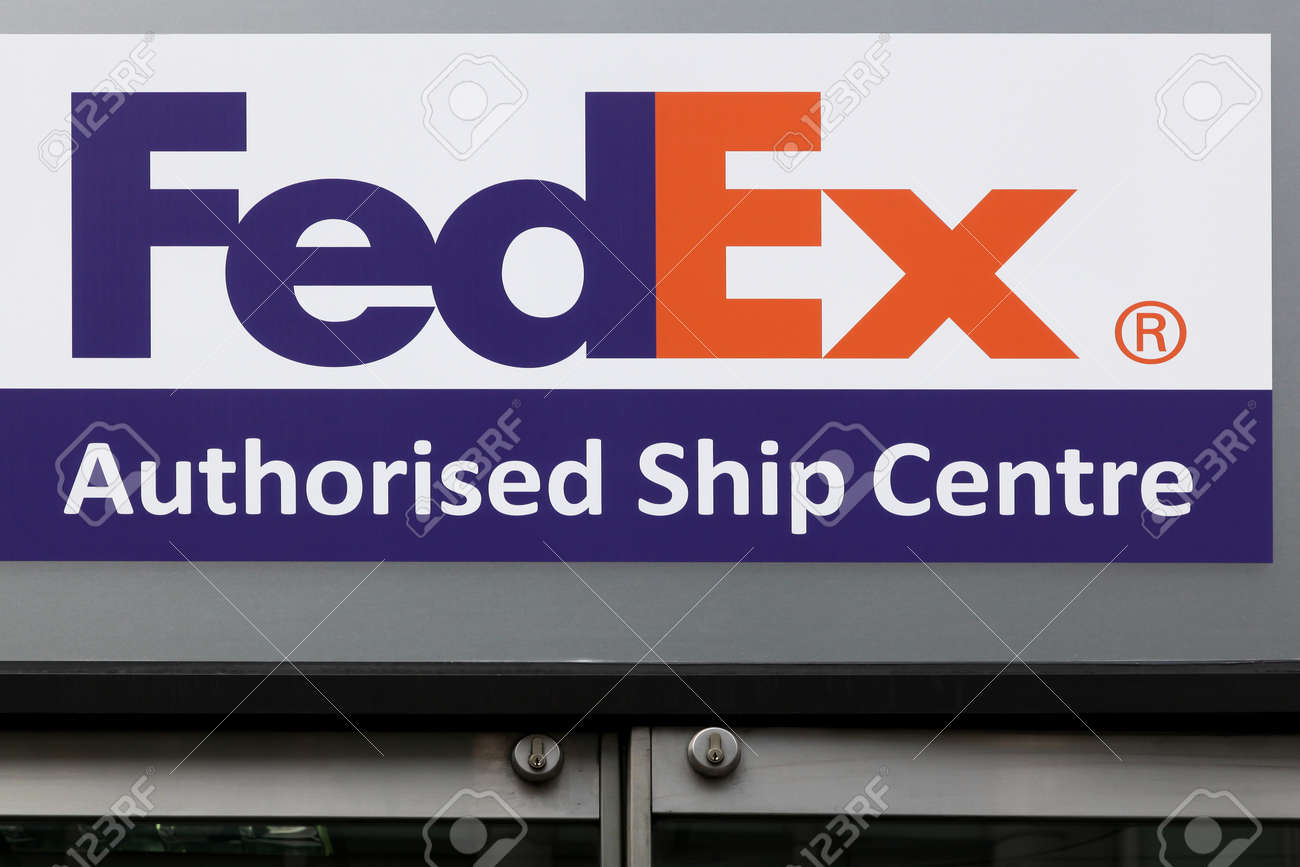 FedEx 店舗サイン FedEx 店舗サイン