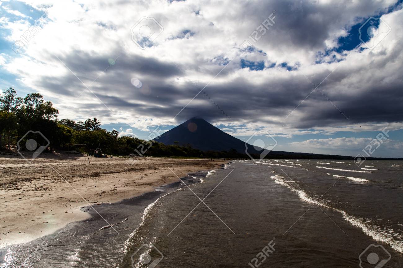 etiam-dictum-ipsum-a-felis