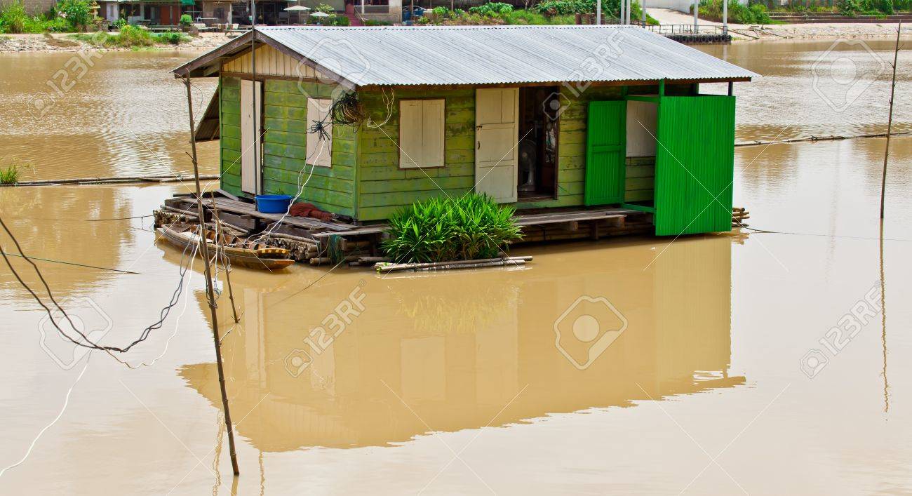 The Thai style houseboat floating in the river, Thailand - 16782518 The Thai style houseboat floating in the river, Thailand - 16782518