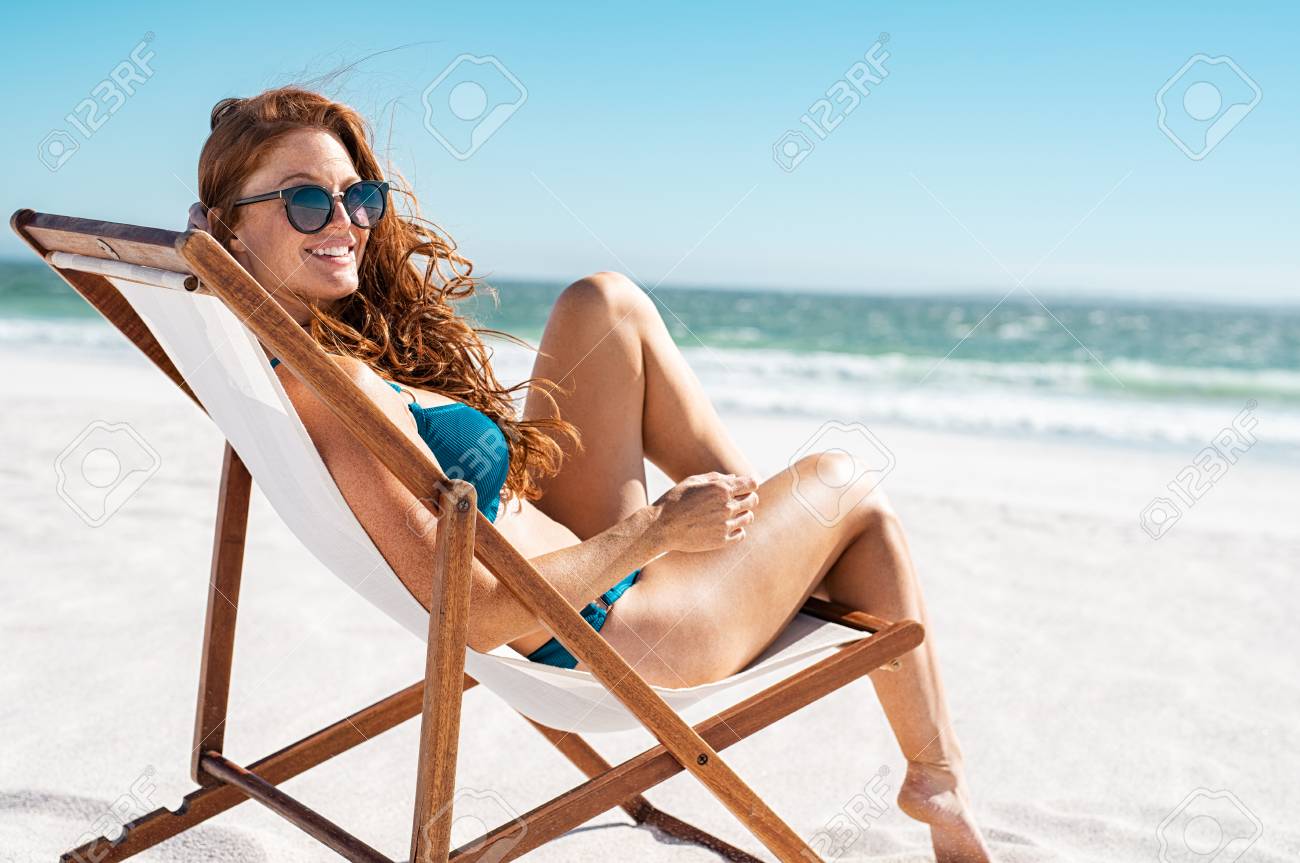 Mature Women Sunbathing Mature Women Sunbathing