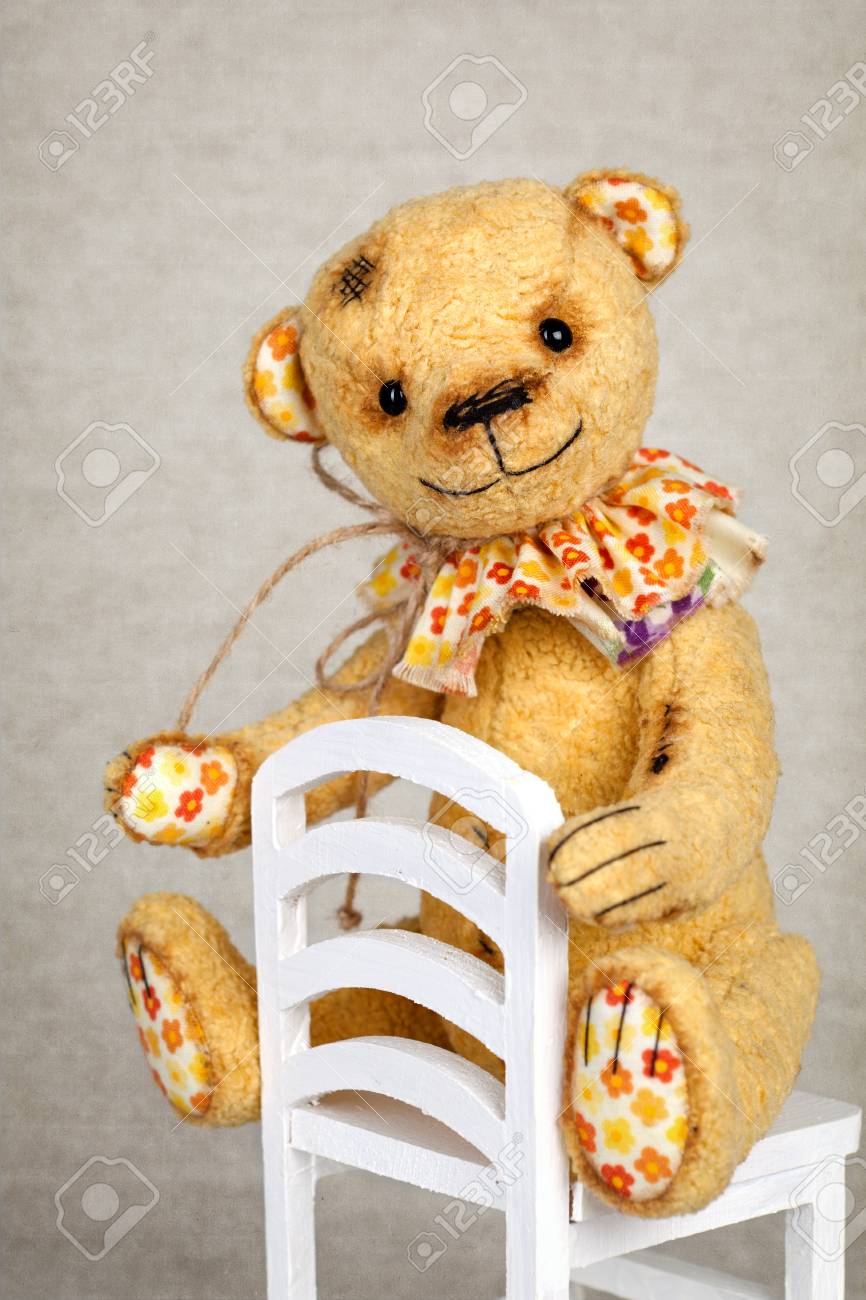 old fashioned teddy bears