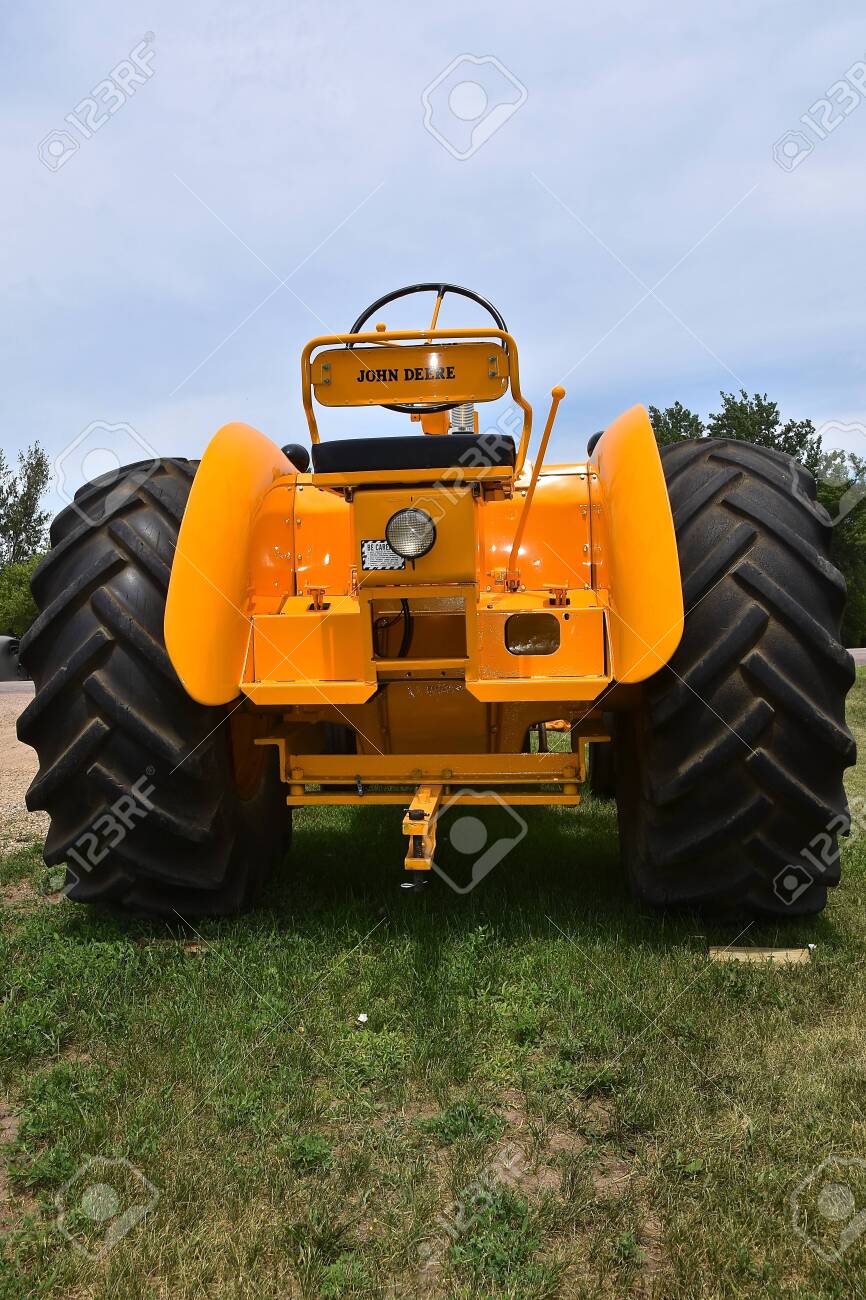 gold john deere tractor