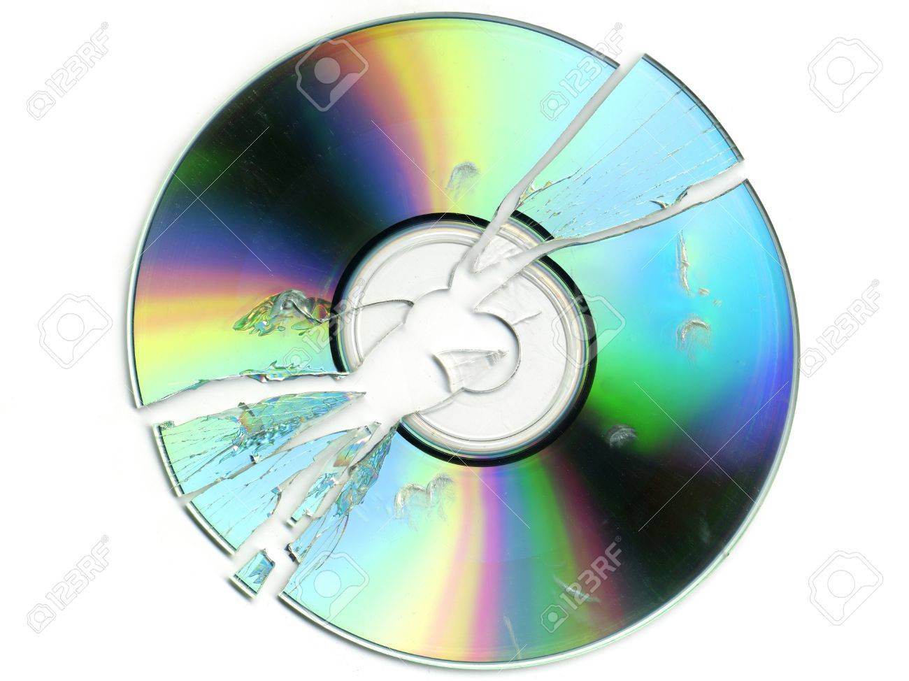 壊れた 割れた Cd Dvd の白い背景の上 の写真素材 画像素材 Image