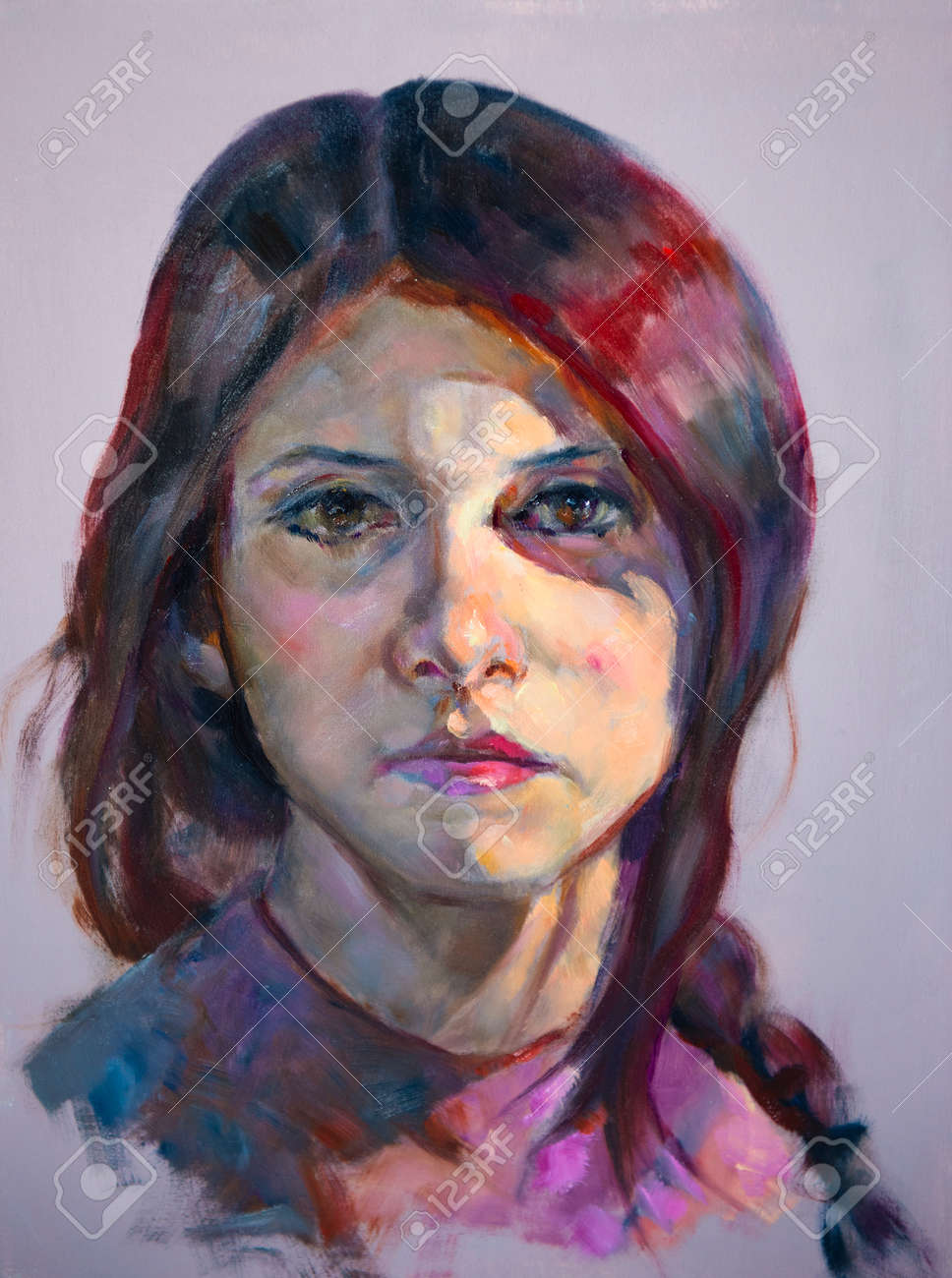 若い女性のキャンバスに油絵の写真素材・画像素材 Image 72380094