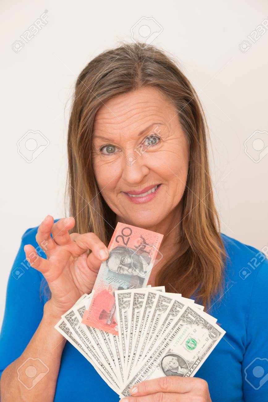 a mature wife for cash