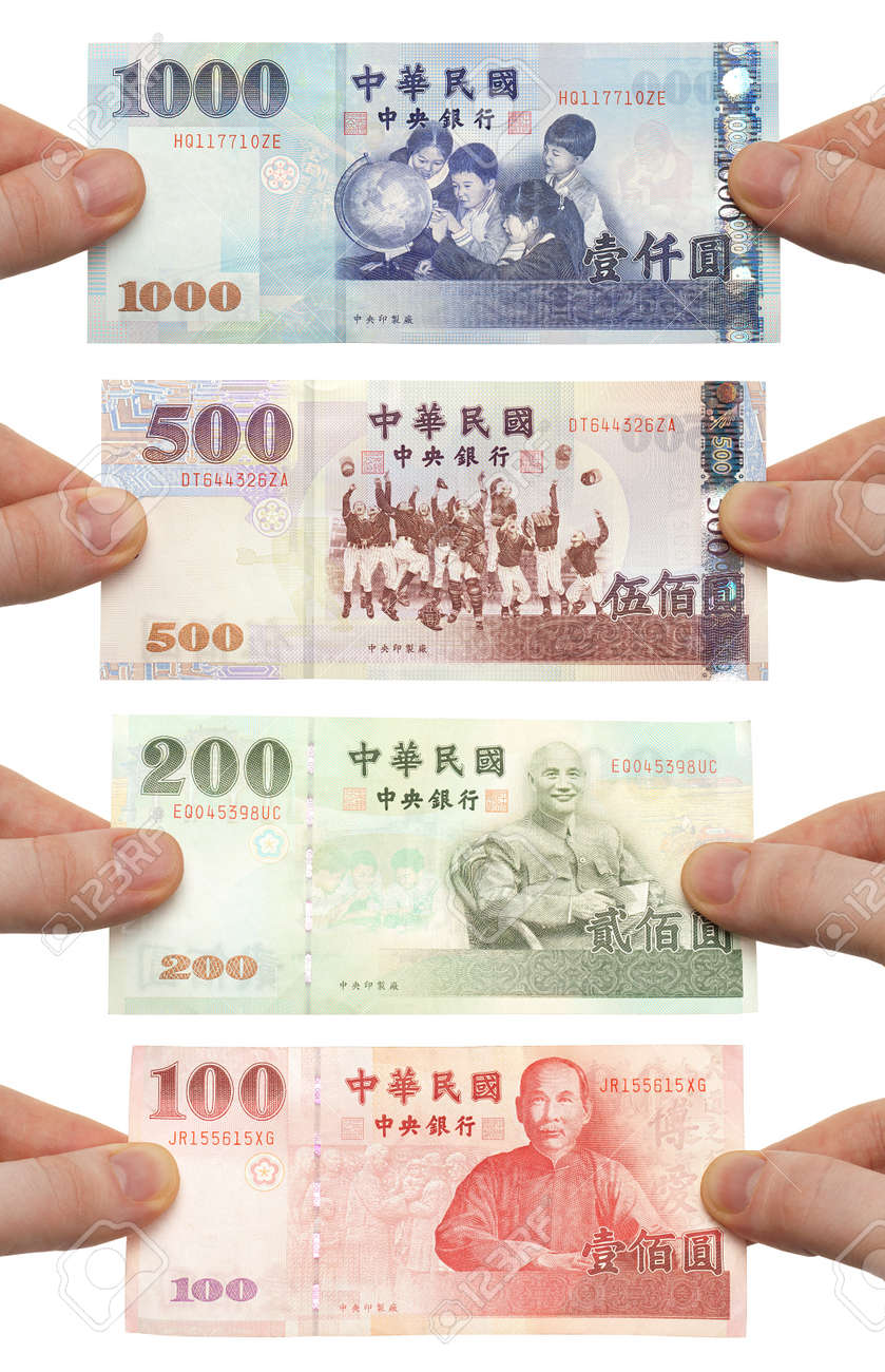 손 100 200 500 및 1000 신 대만 달러 지폐를 들고 로열티 무료 사진 그림 이미지 그리고 스톡포토그래피 Image 12508017