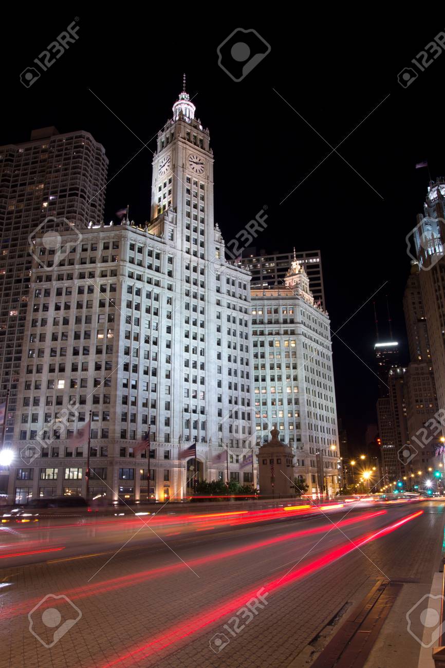 The Wrigley Building, Part 2: Built on Spearmint, image size:866x1300