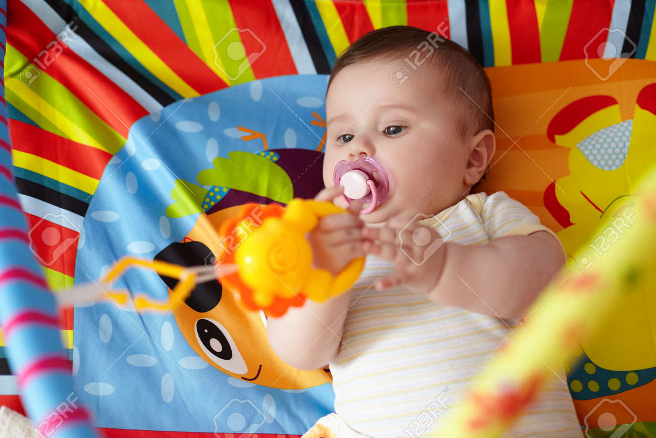 presents for 4 month old babies