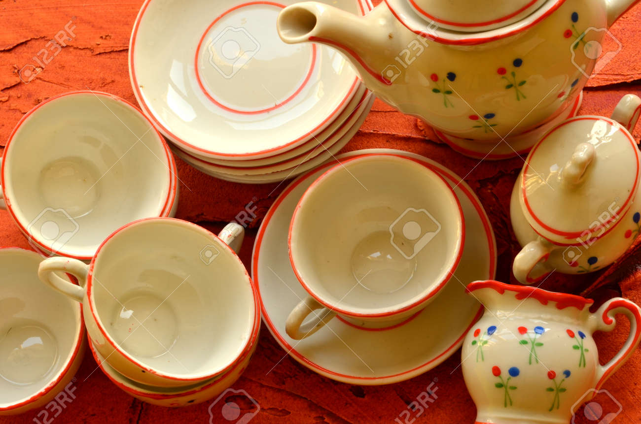 dolls tea set