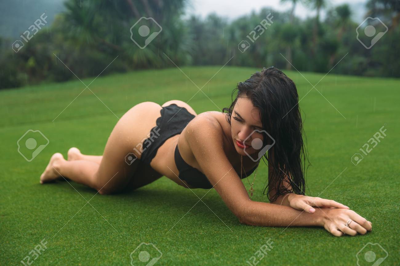Junge Mädchen und ihre perfekten Ärsche Junge Mädchen und ihre perfekten Ärsche