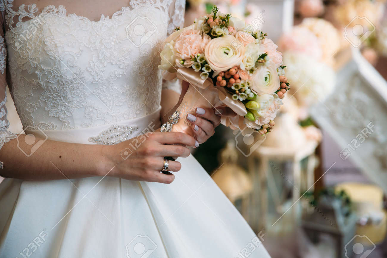 Brautkleid Anpassung