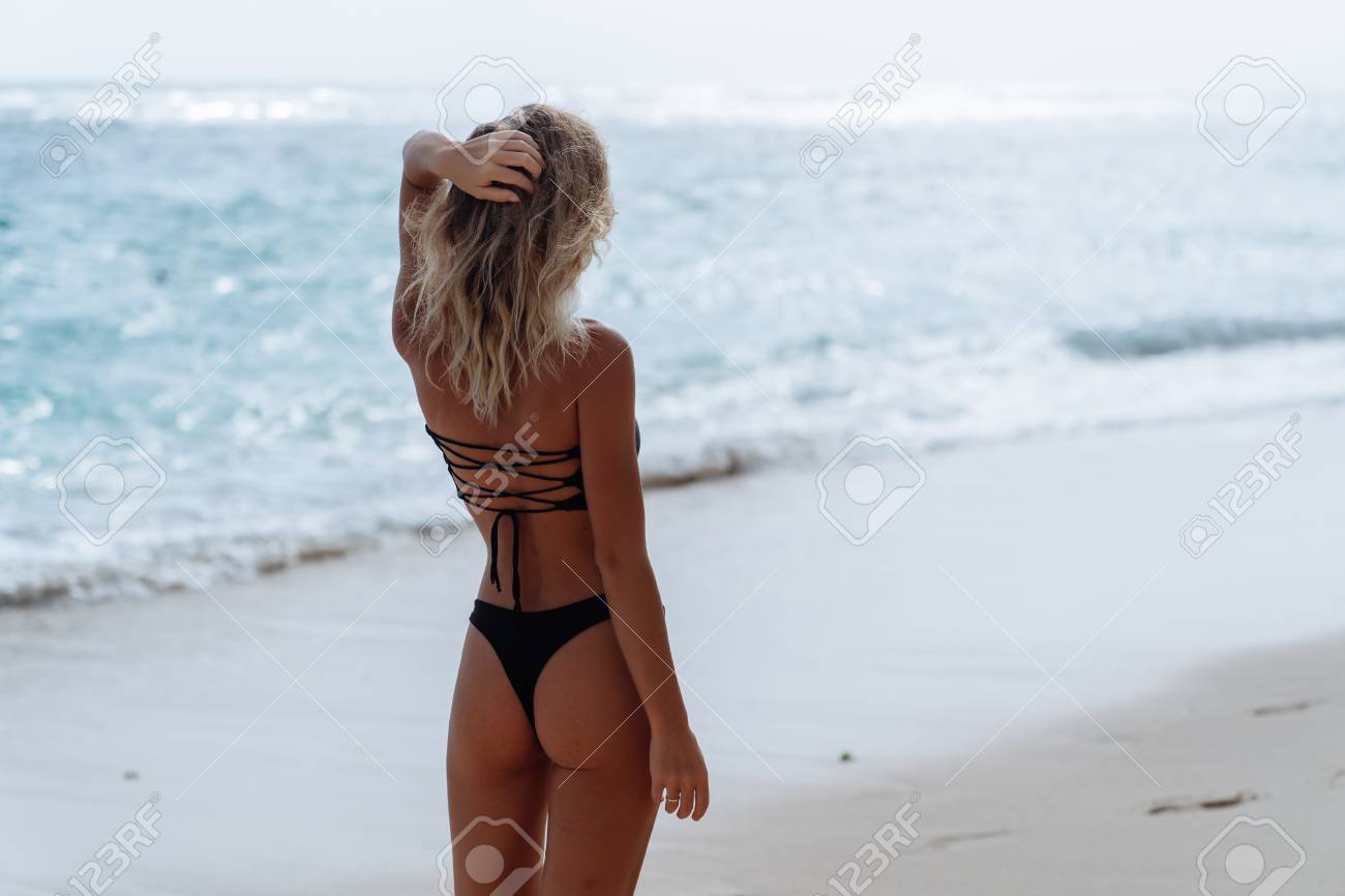 Teen Bikini Butts