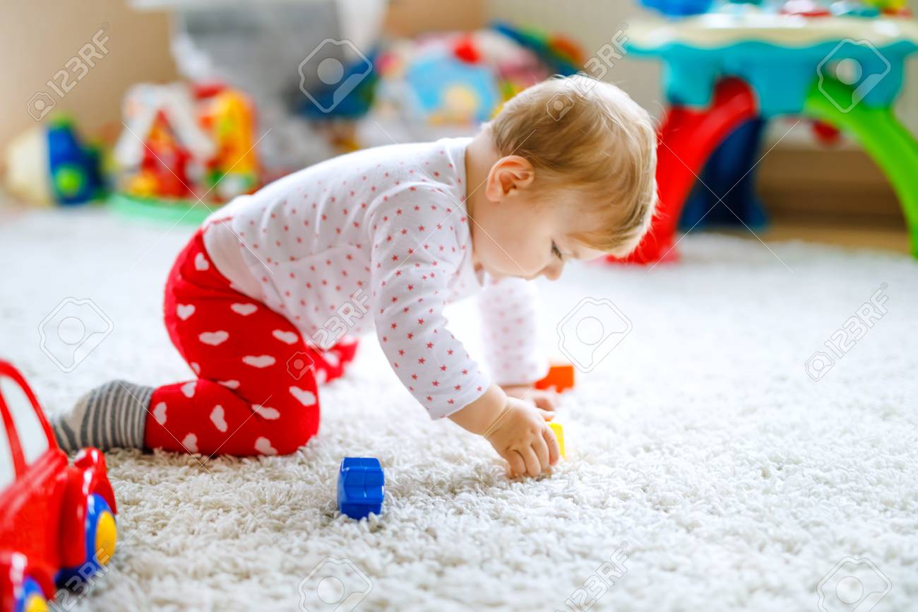 baby girl learning toys