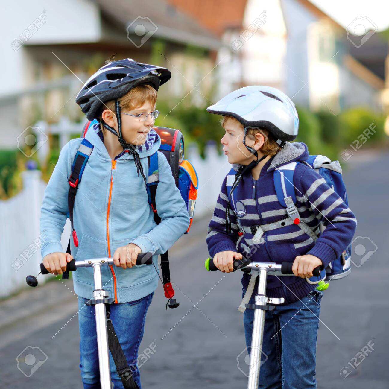 boys scooter helmet