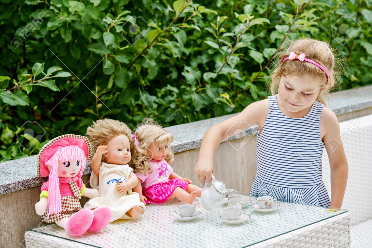 Barbie MuÃ±ecas De Juguetes Para NiÃ±as Niñas Videos De Barbie